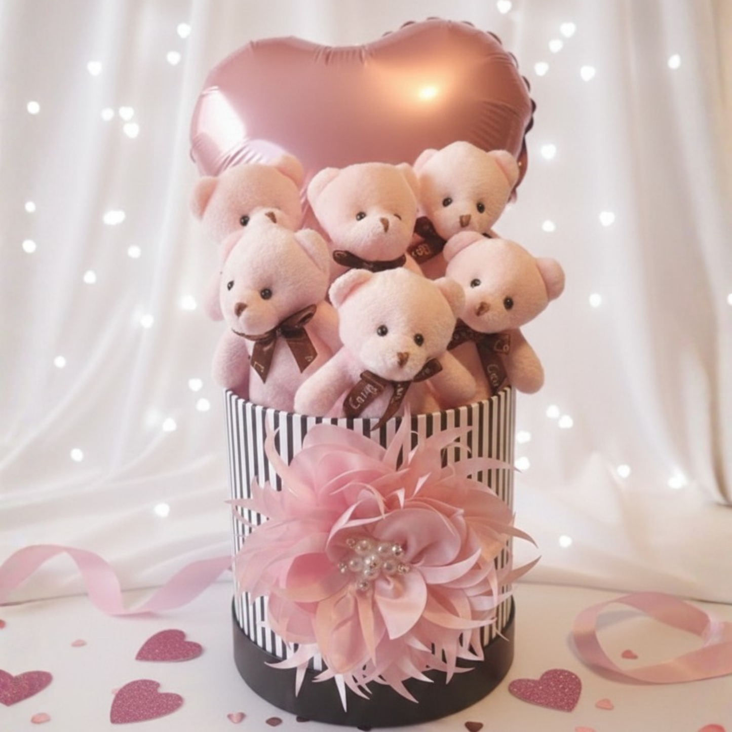 Özel Tasarım Hediye Kutusunda Kalpli Balonlu Pembe Peluş Ayıcık Buketi - Sevgililer Günü & Yıldönümü Hediyesi