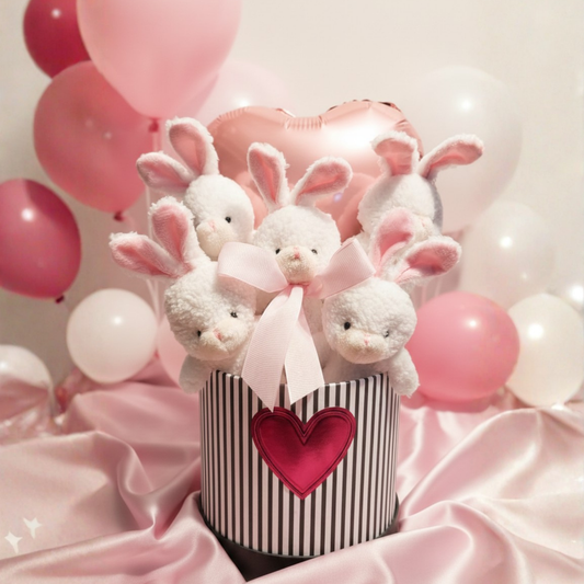 Rose Gold Kalp Balonlu Sevimli Peluş Tavşan Buketi & Özel Seri Kalp Logolu Hediye Kutusu - Sevgililer Günü & Yıldönümü Hediyesi